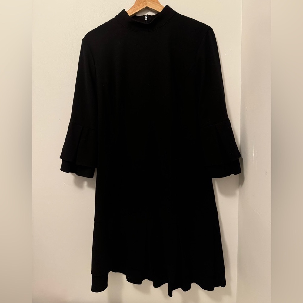 Laundry by Shelli Segal Little black dress long sleeve mock neck size 10 dress